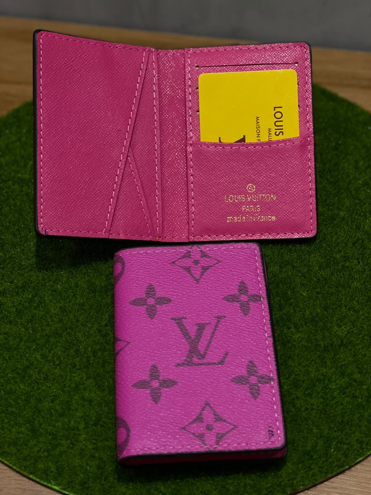 Porta Cartão - Louis Vuitton Rosa