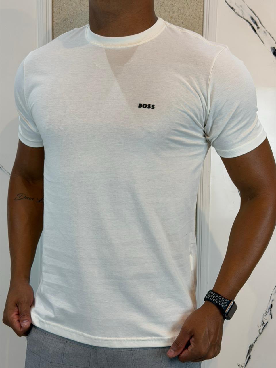 Camiseta Premium - BOSS - OFF