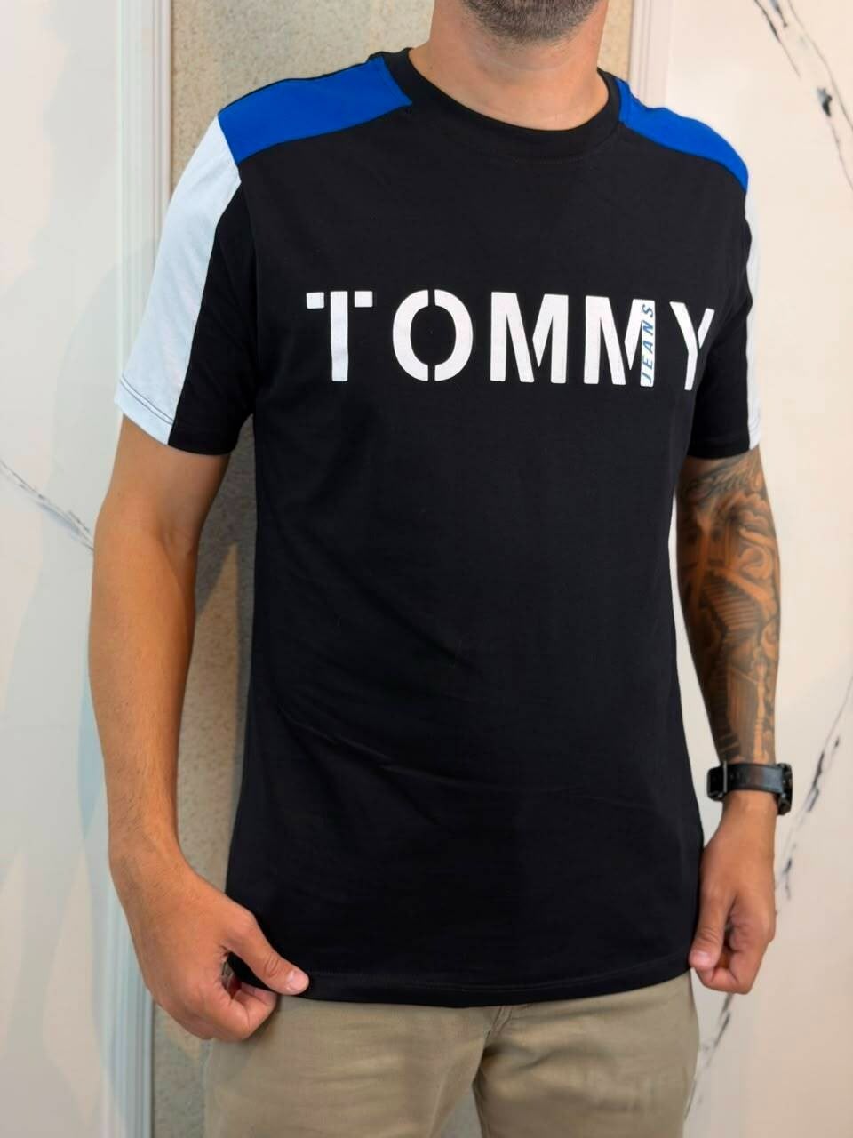 Camiseta Premium - Tommy H.
