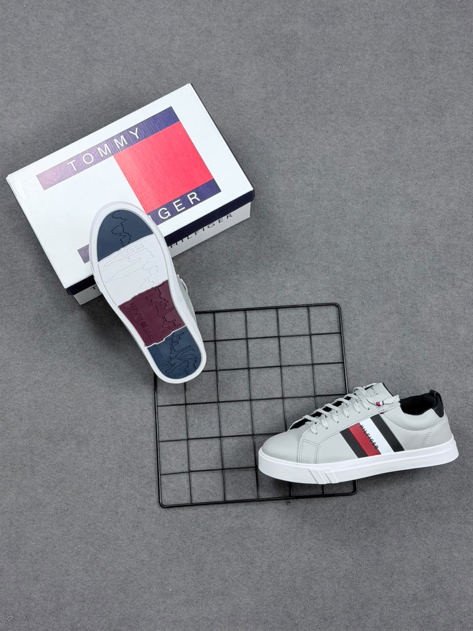 Tênis Tommy Hilfiger - Cinza