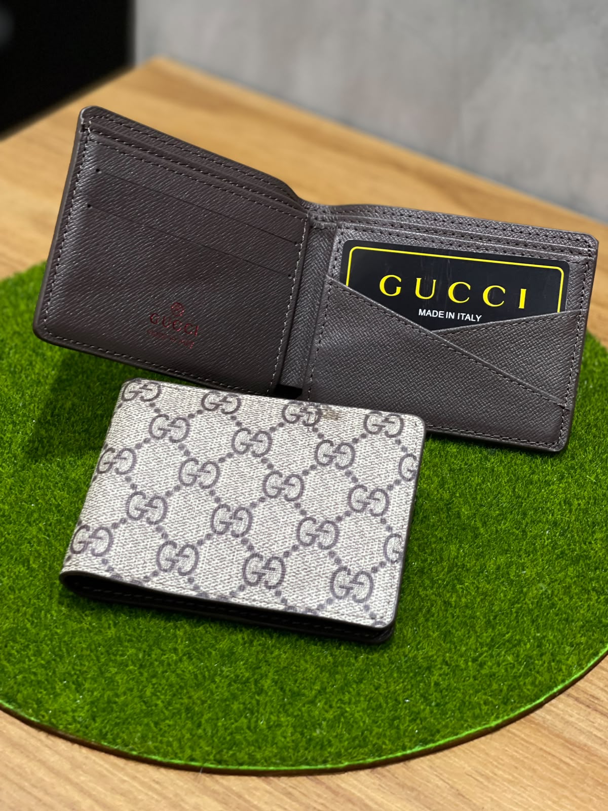 Carteira Chinesa - Gucci Bege